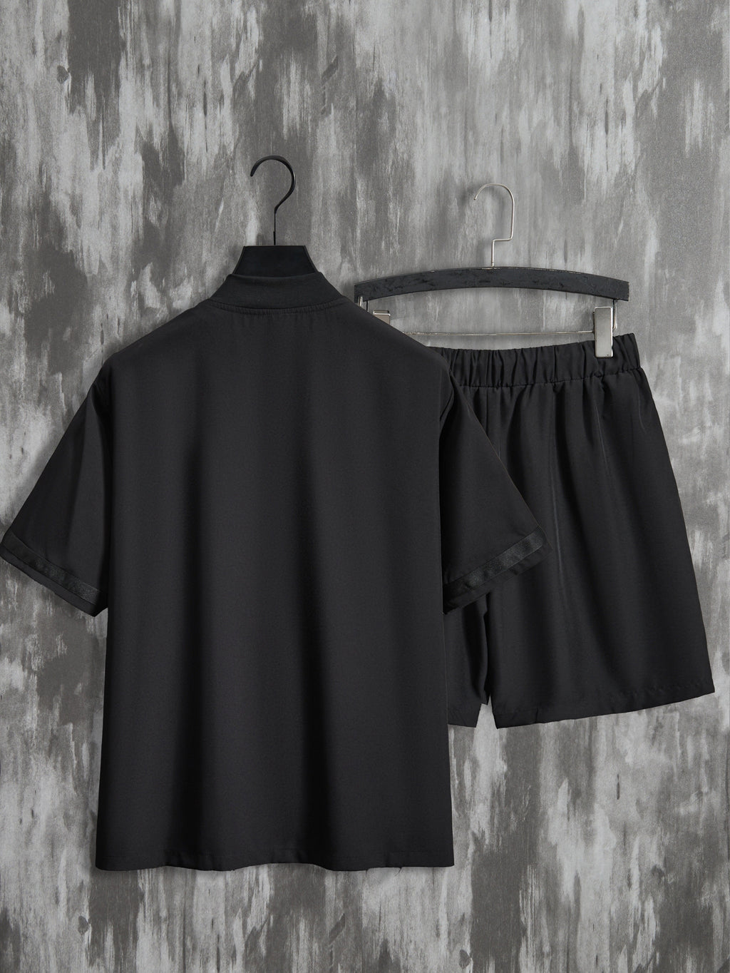 Ensemble 2 pièces tendance pour homme, imprimé lettres, maillot de baseball décontracté à manches courtes et short à cordon pour l'été, vêtements pour homme, entraînement de vacances