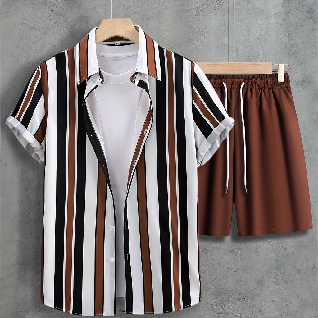 Tenue 2 pièces pour homme, ensemble décontracté avec chemise à manches courtes boutonnée et rayée à revers et short à cordon de serrage pour l'été, vêtements pour hommes pour les loisirs quotidiens et les vacances.