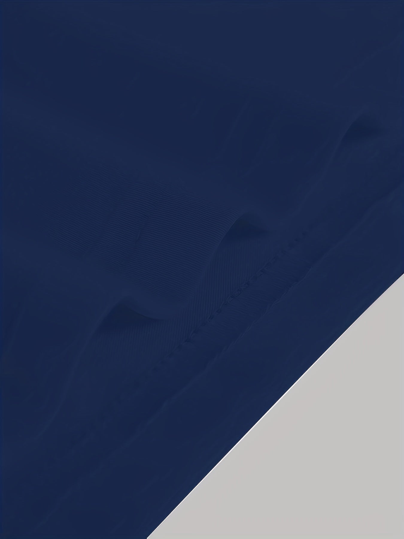 T-shirt col rond à imprimé visage souriant pour homme, design graphique, décontracté et confortable pour l'été, vêtements pour hommes pour les vacances quotidiennes.