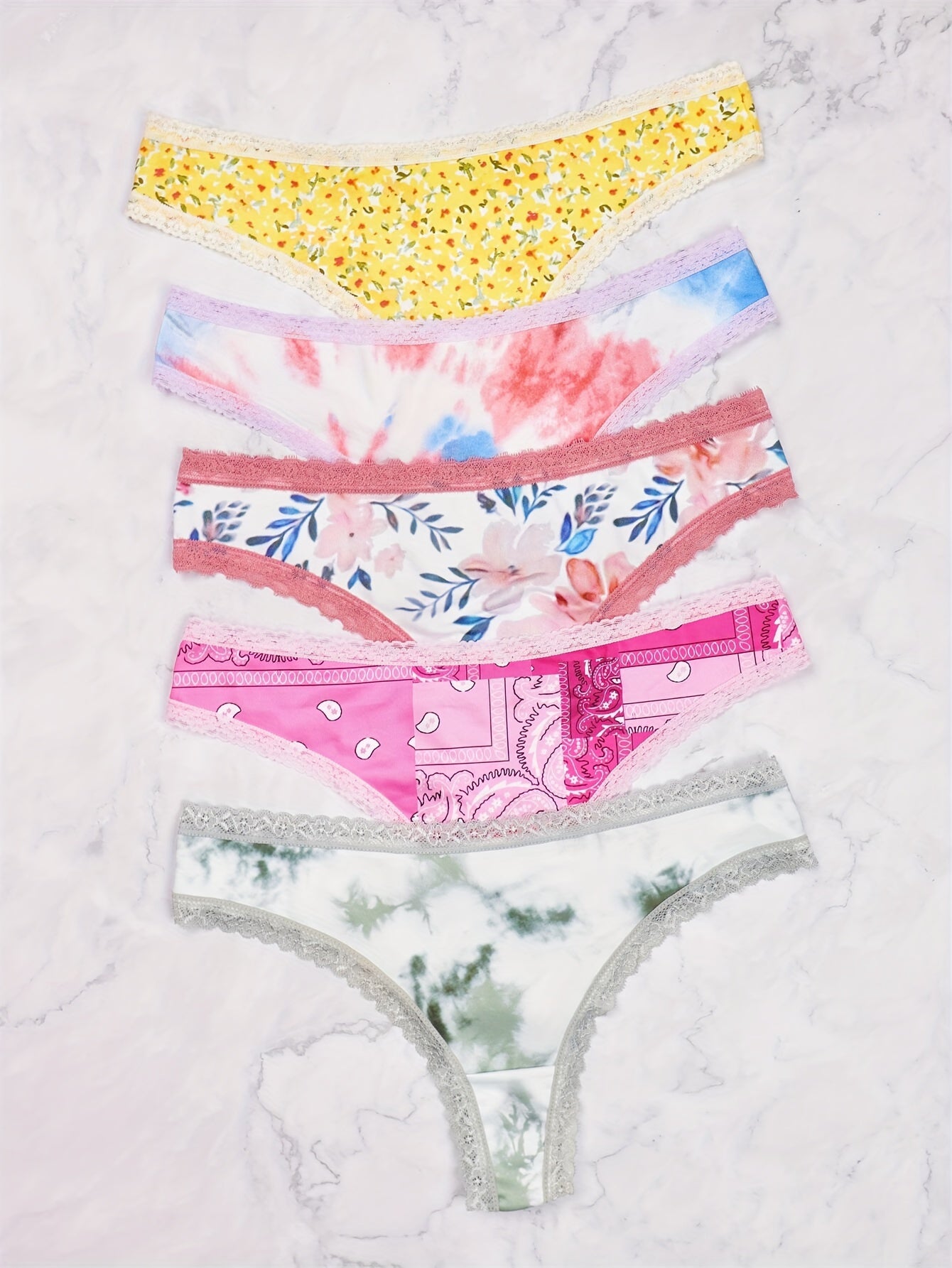 String Morvia 5 pièces en dentelle avec cœur - Ensemble de lingerie chic en maille pour femme, non transparent