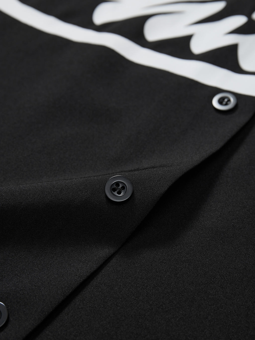 Ensemble 2 pièces tendance pour homme, imprimé lettres, maillot de baseball décontracté à manches courtes et short à cordon pour l'été, vêtements pour homme, entraînement de vacances