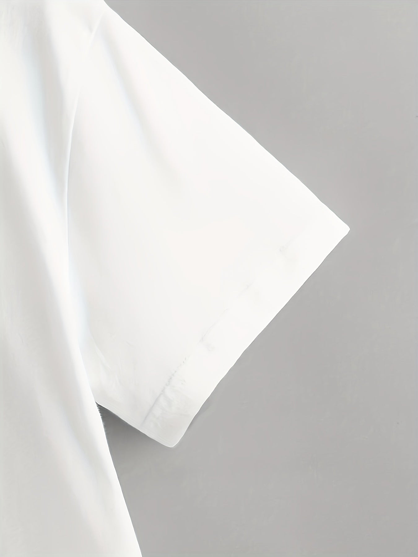 Ensemble 2 pièces tendance pour homme, motif grand sourire, t-shirt ras du cou à manches courtes et short à cordon de serrage, idéal pour l'été, idéal pour les vacances et l'entraînement.